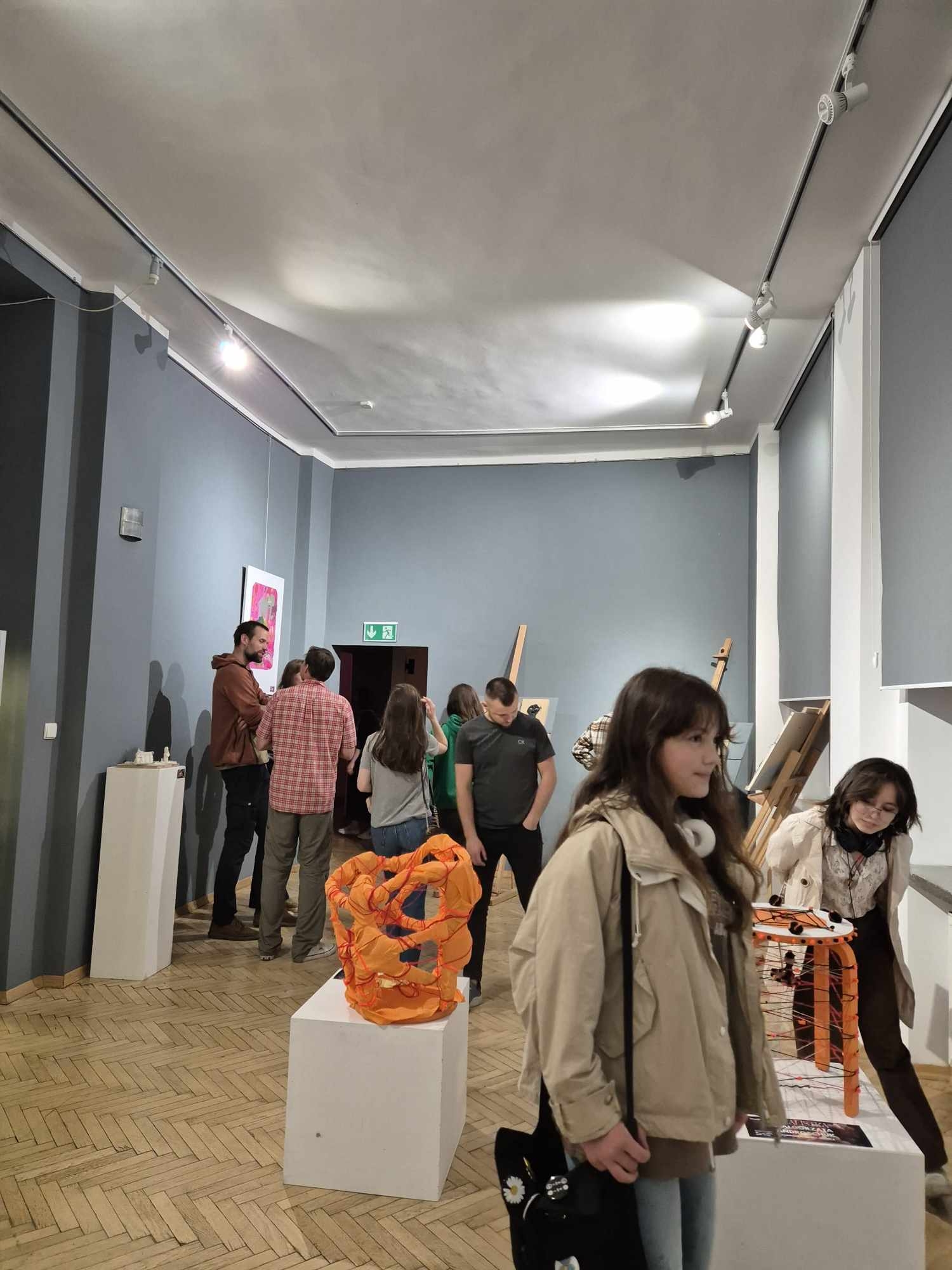 hall górny w trakcie wystawy na Noc Muzeów