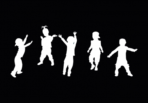 Ikona zajęć plastycznych dla dzieci. Obraz kristine431 z Pixabay